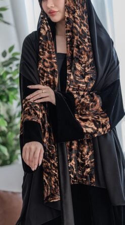 buy pattern abayas in india